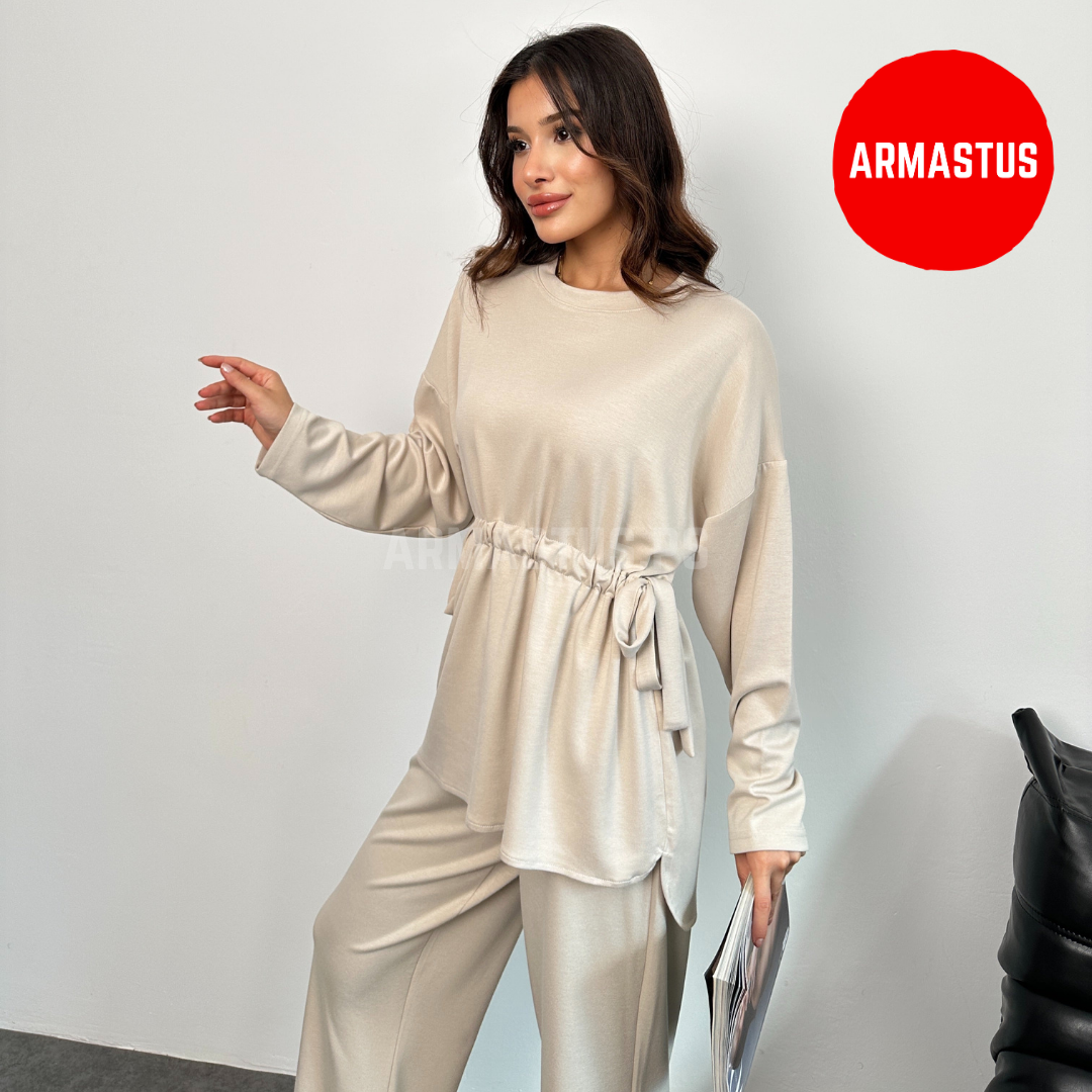 Two Piece Set