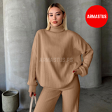 Two Piece Set
