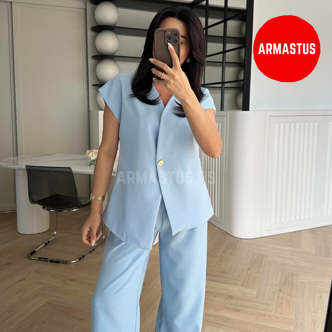 Two Piece Set