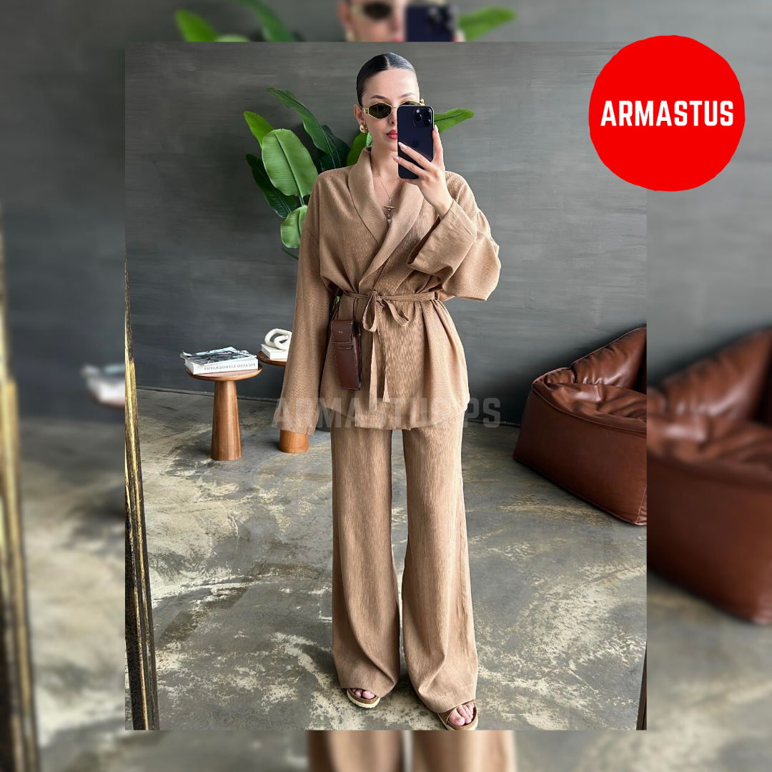 Two Piece Set