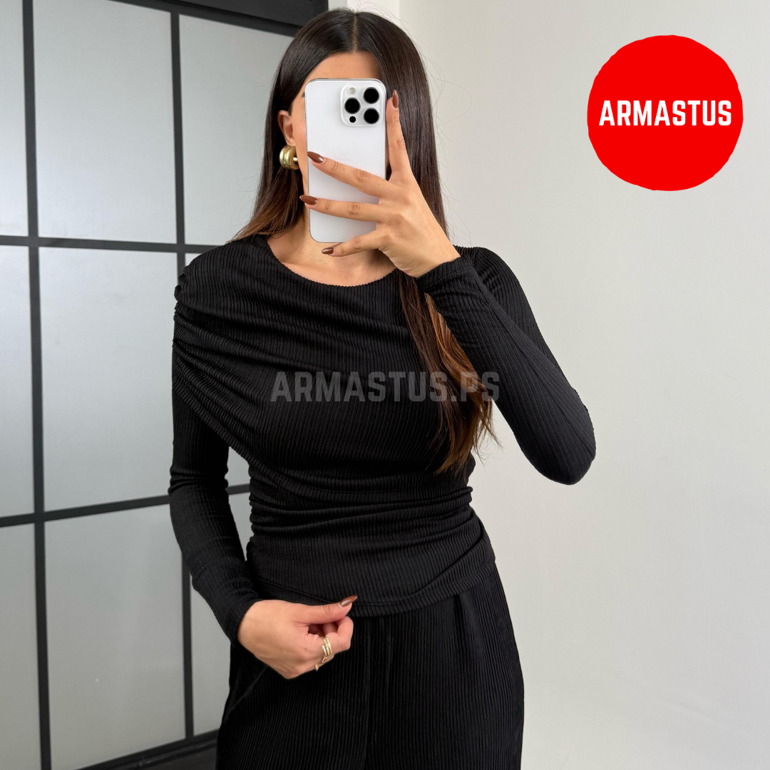 Two Piece Set