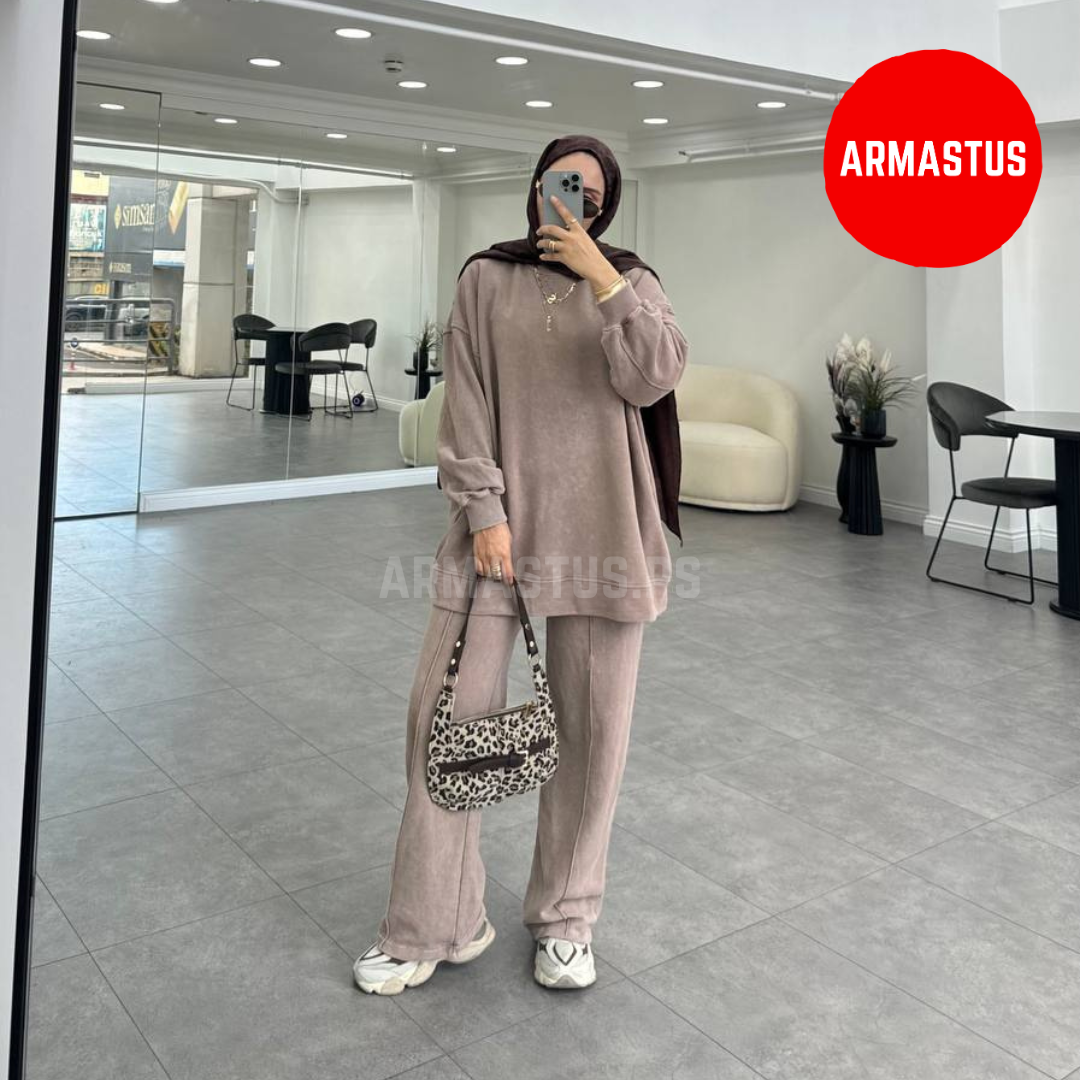 Two Piece Set