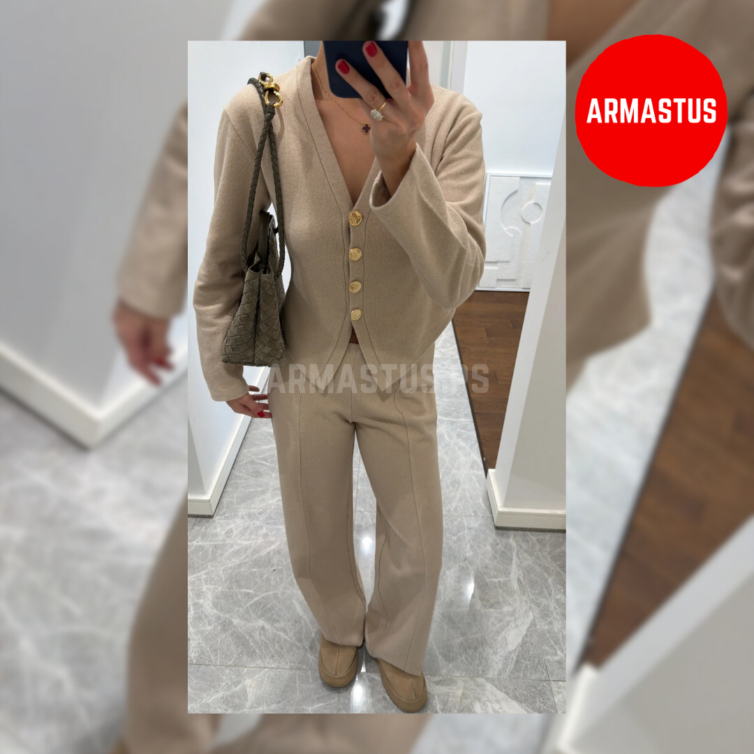 Two Piece Set