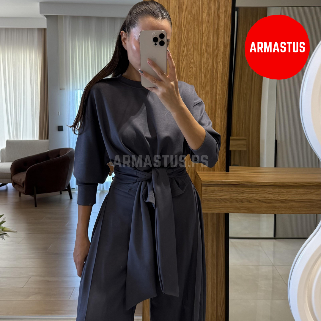 Two Piece Set
