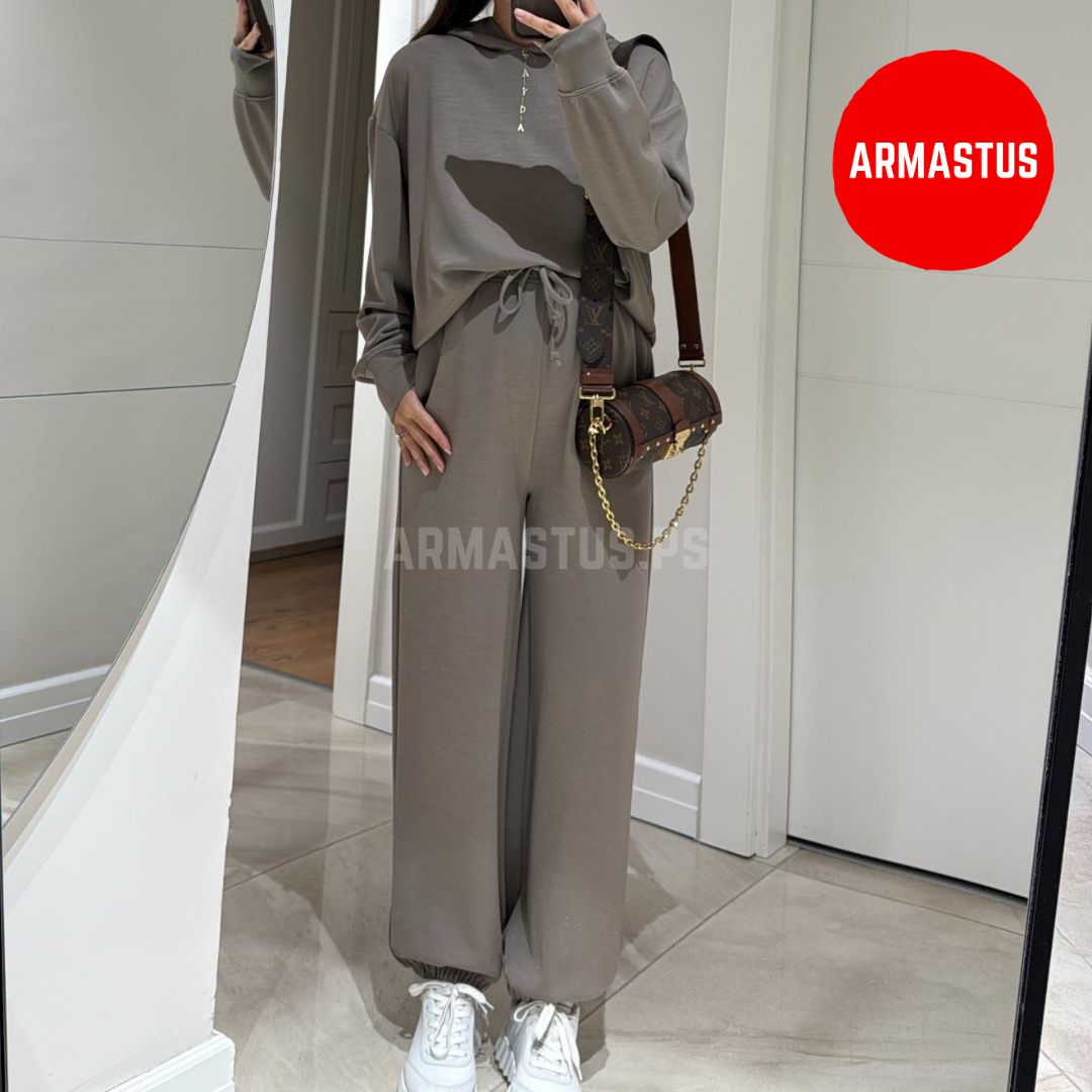 Two Piece Set