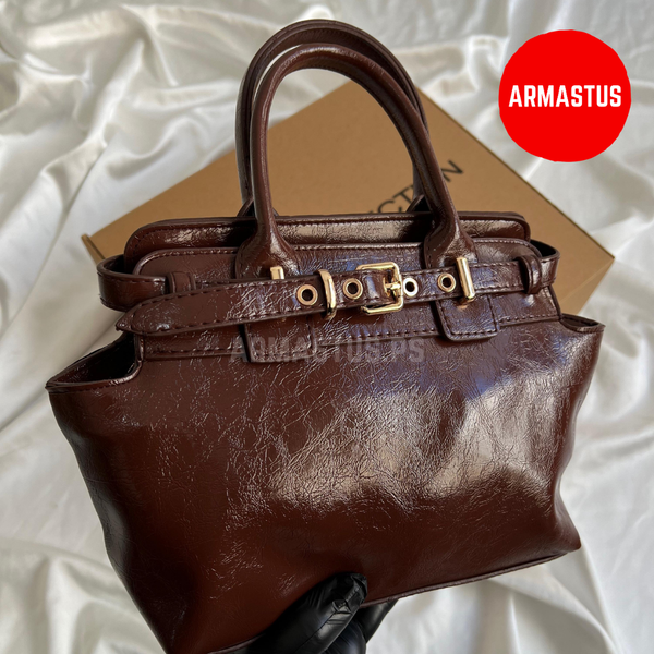 Capta Handbag