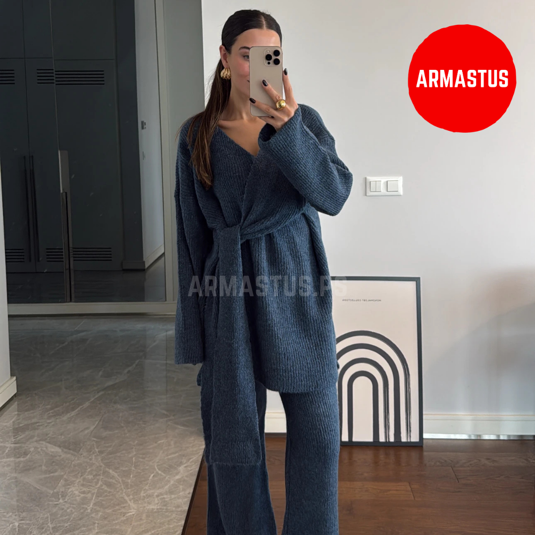 Two Piece Set
