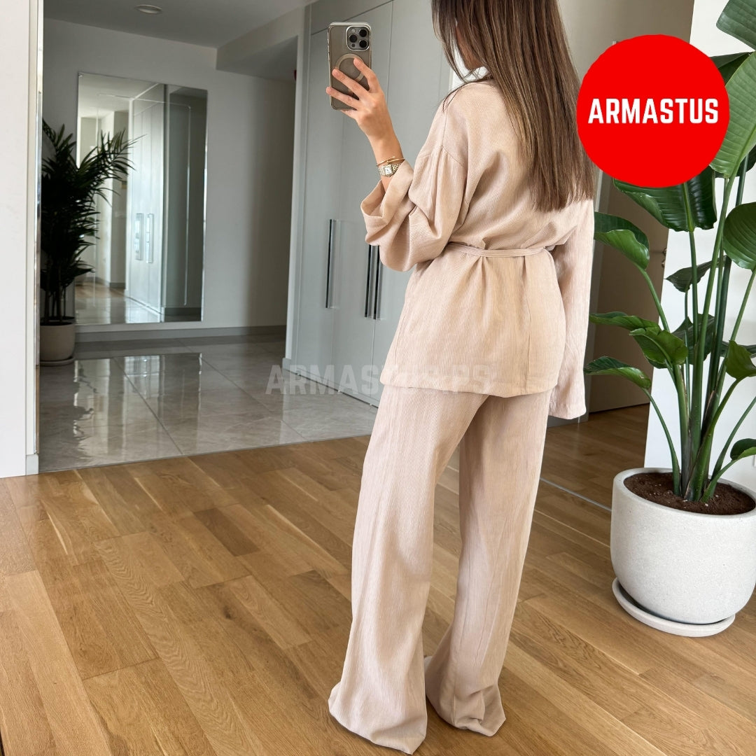 Two Piece Set