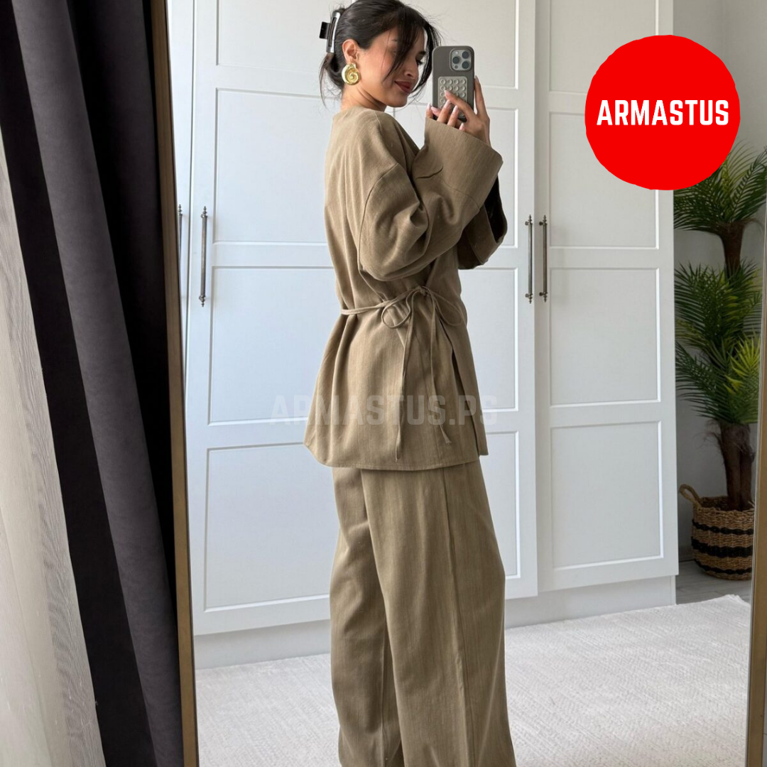 Two Piece Set