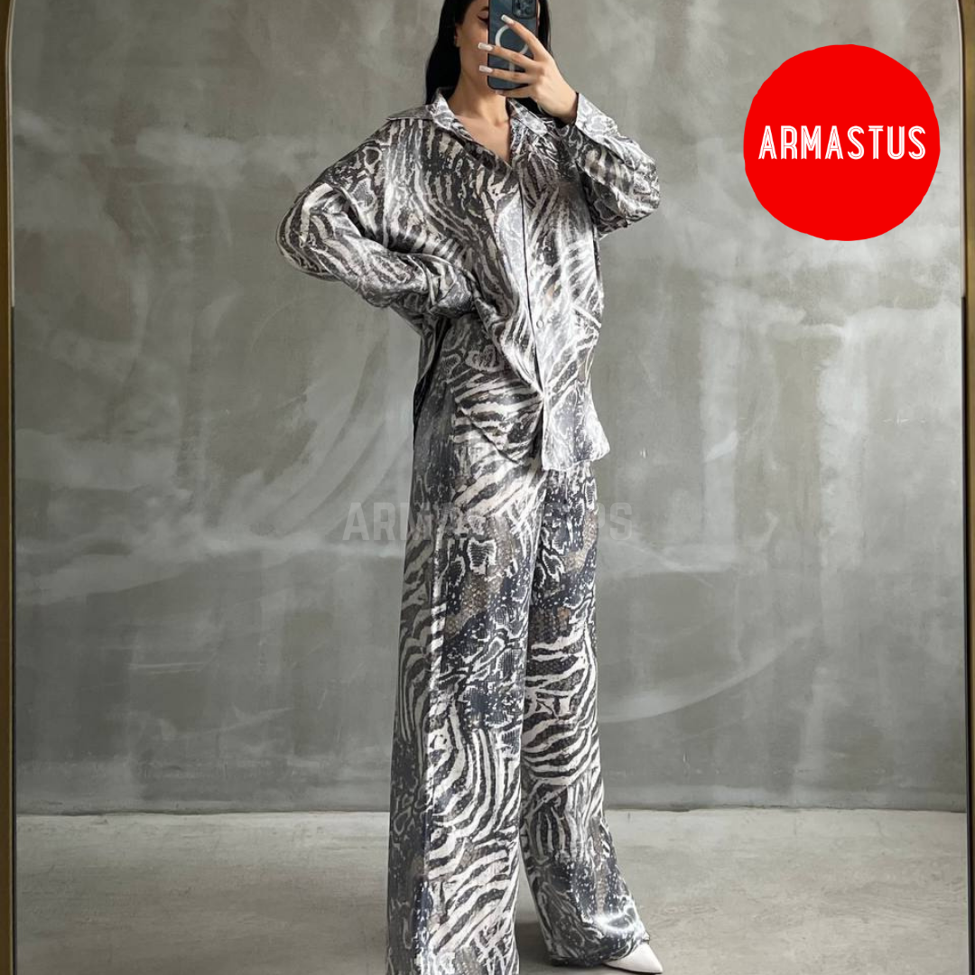 Two Piece Set