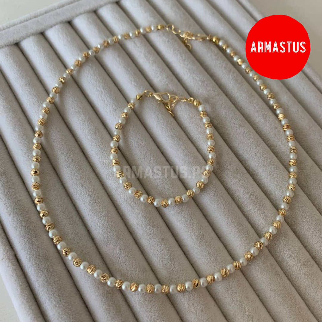 Necklace + Bracelet