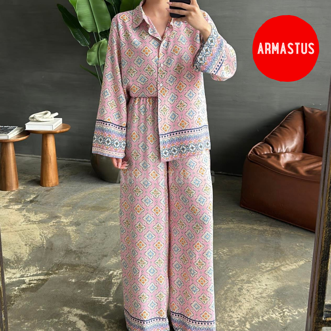 Two Piece Set