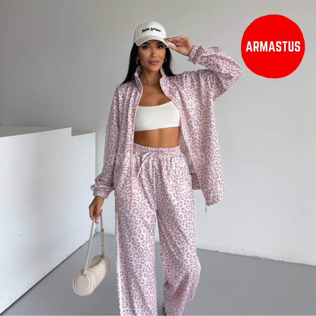 Two Piece Set