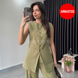 Two Piece Set