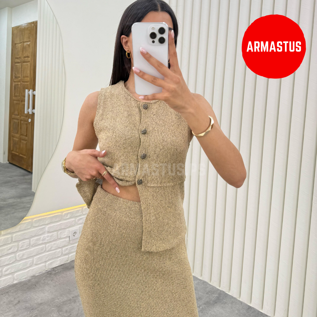 Two Piece Set
