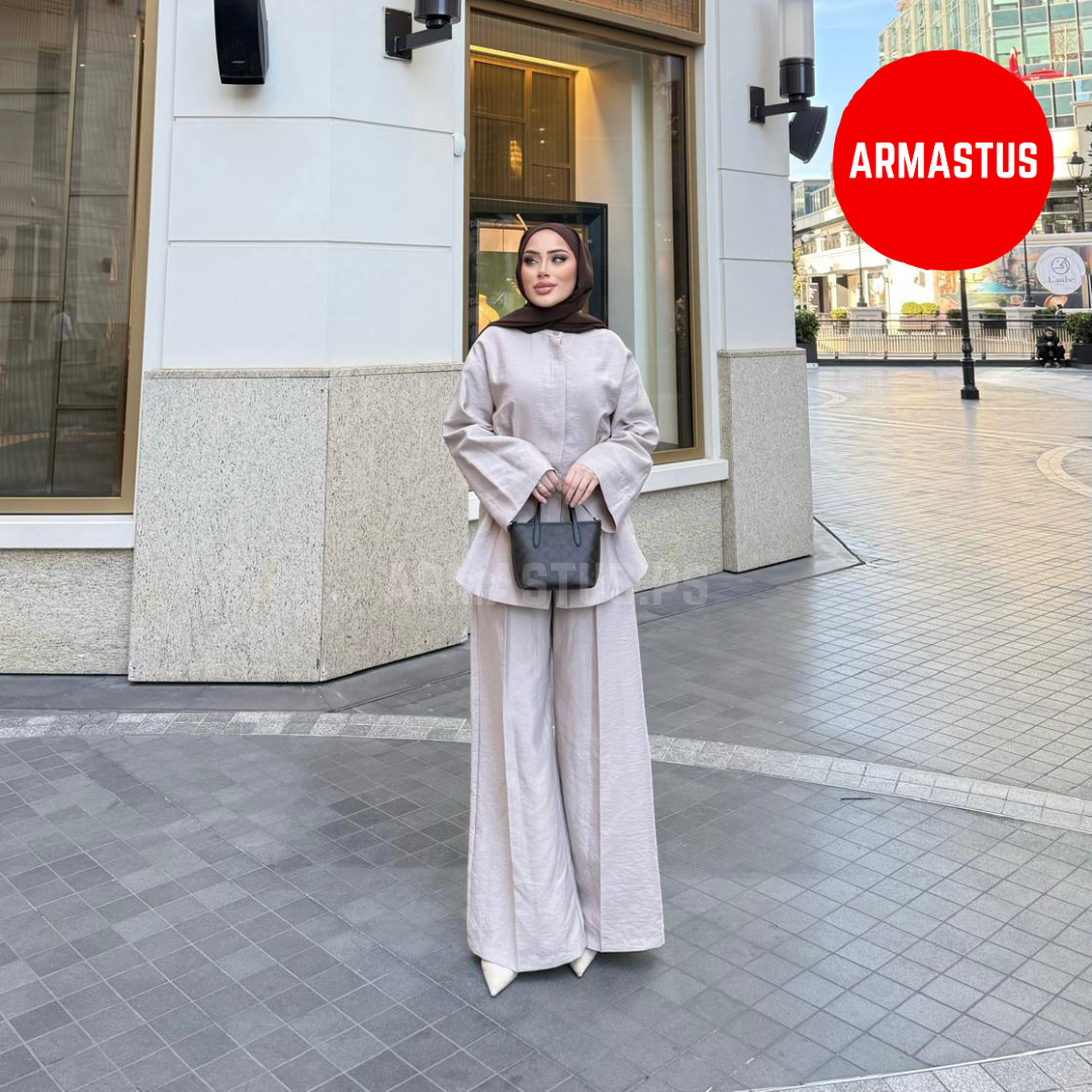 Two Piece Set