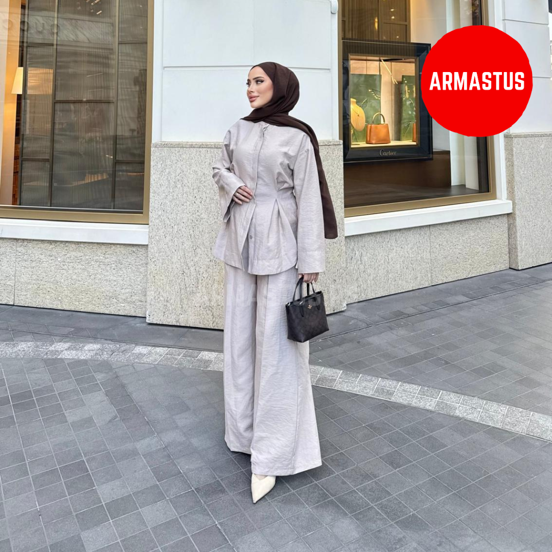 Two Piece Set