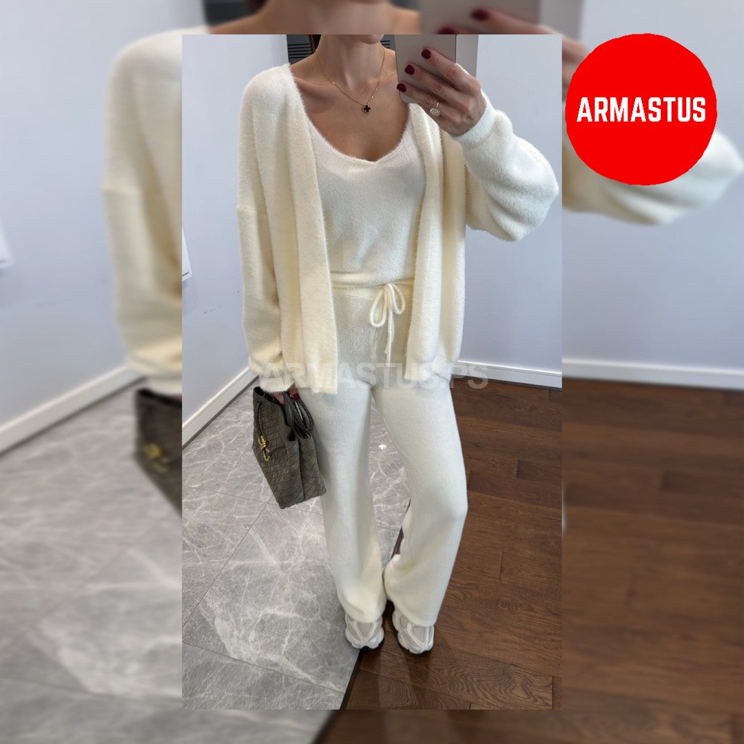 Three Piece Set