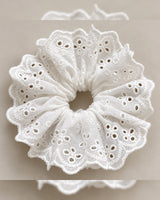 Armastus - White - front view