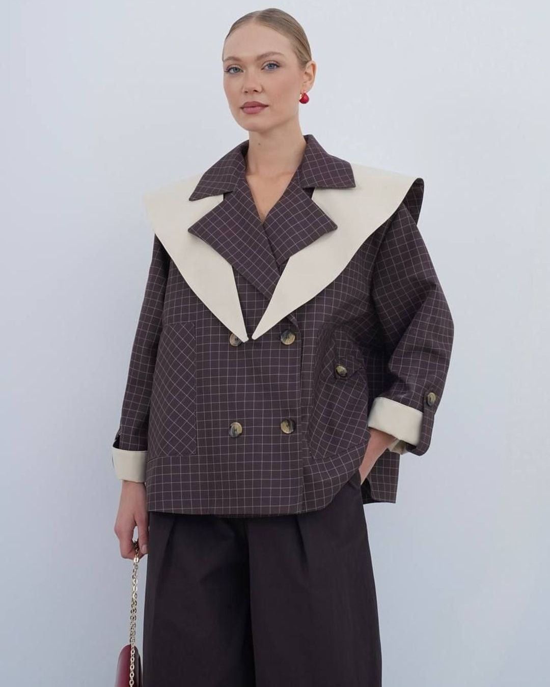 Blazer - Brown - front view