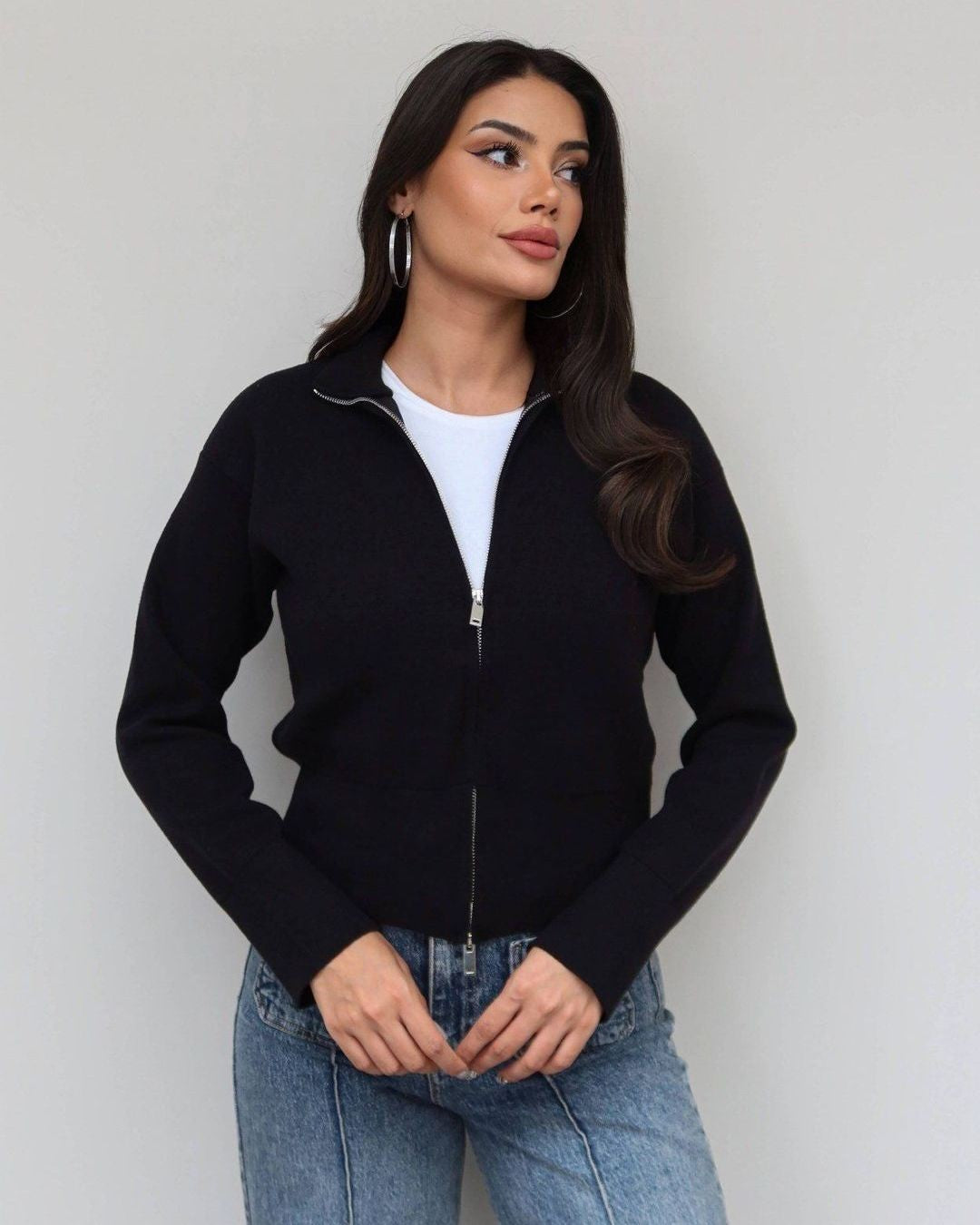 Cardigan - Black - front view