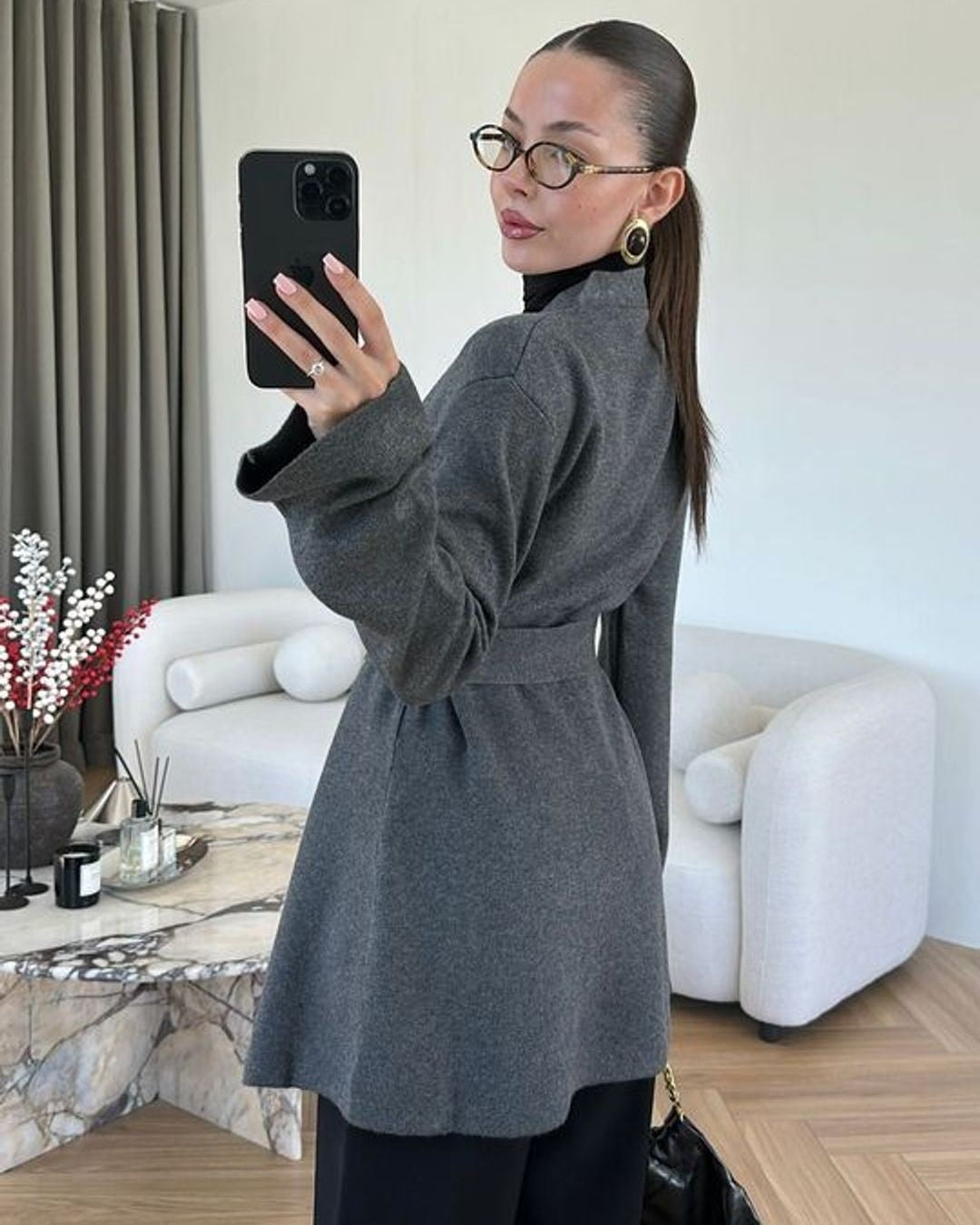 Cardigan - Dark Grey - three-quarter view