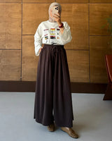 Flow Everyday Trousers - Brown - front view