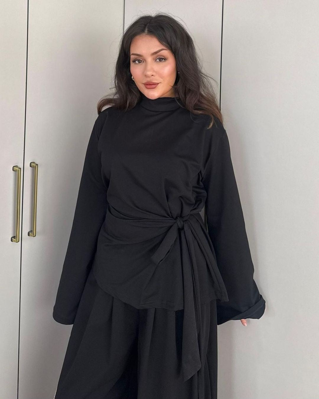 Heather Grey Wrap Set - Black - front view