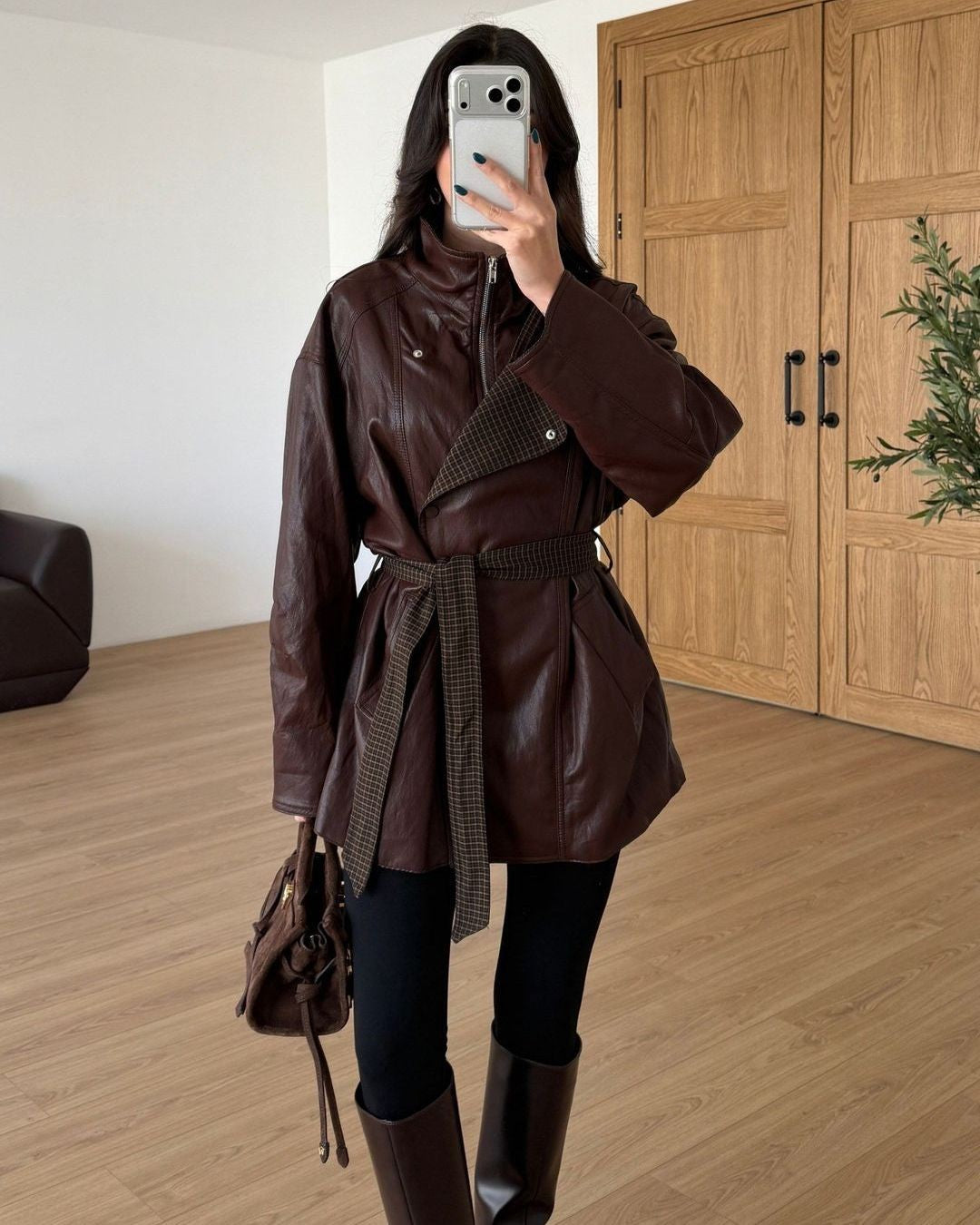 Jacket in Chocolate Brown - Brown - front view