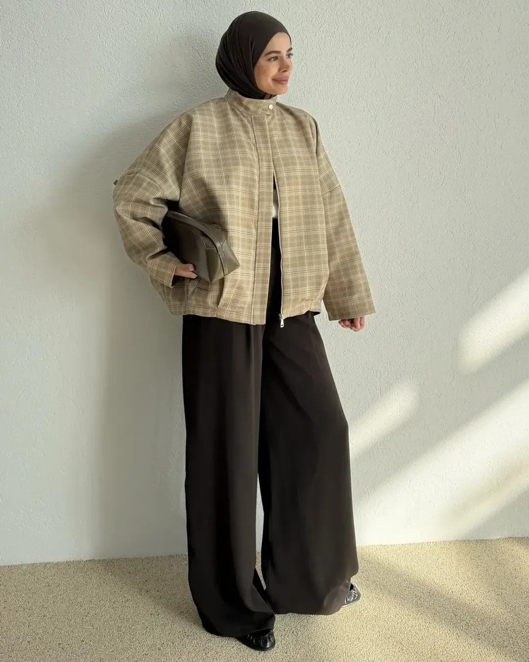 Jacket - Beige - three-quarter view