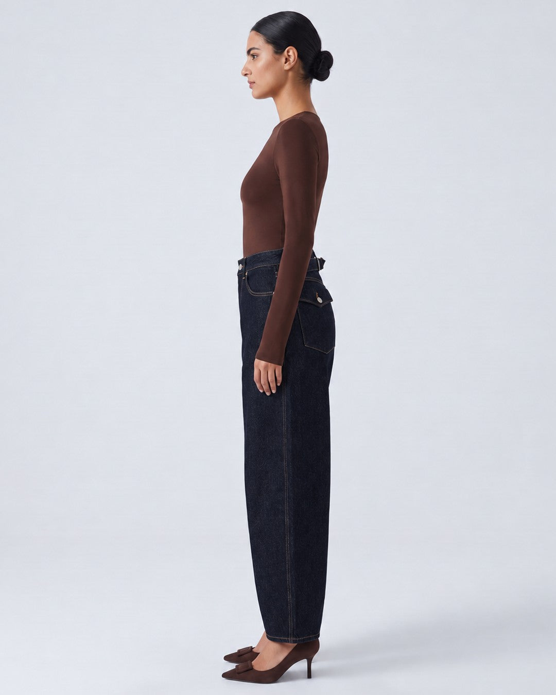 Jeans - Denim - side view