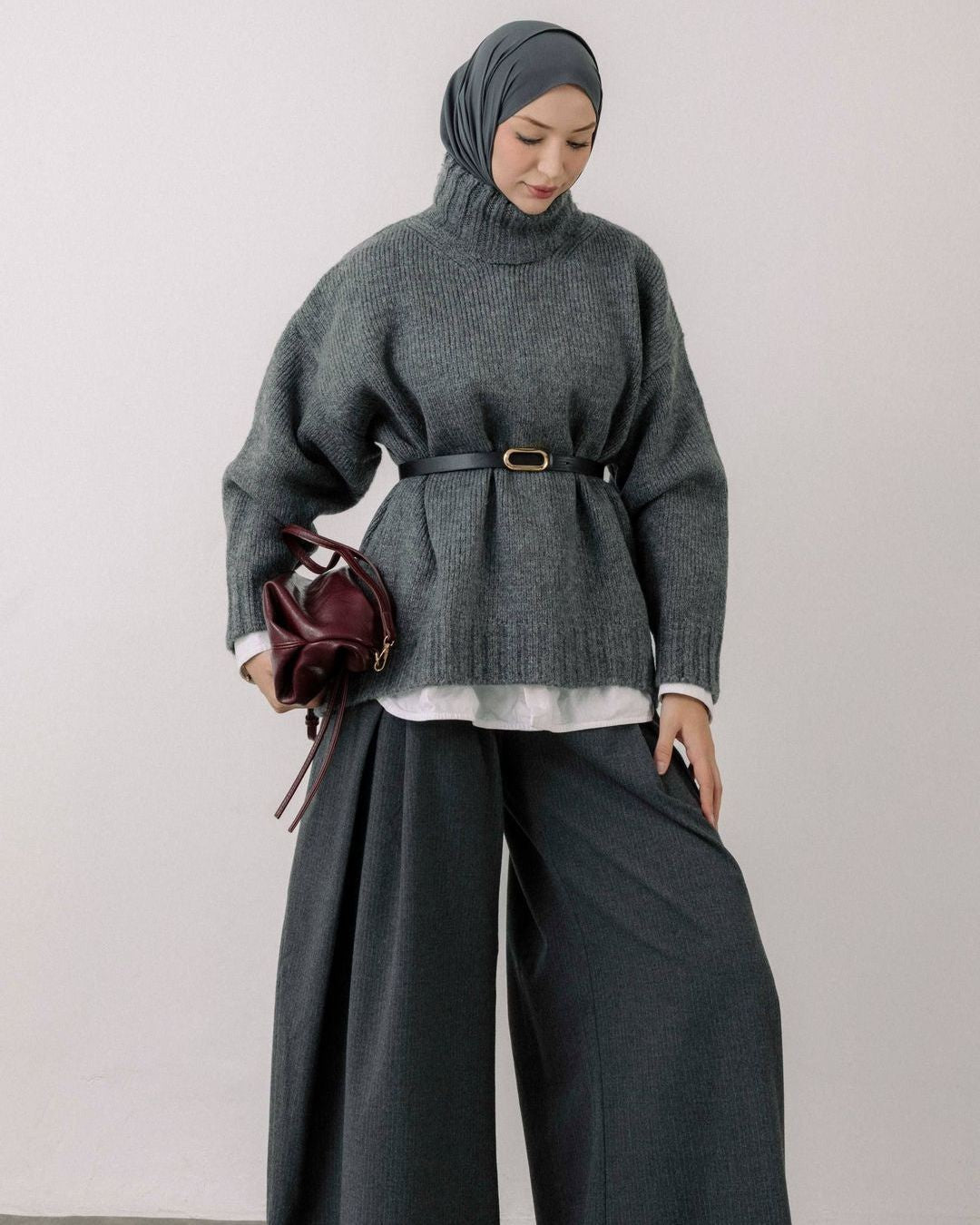 Must Have Turtleneck Sweater - Dark Grey - front view