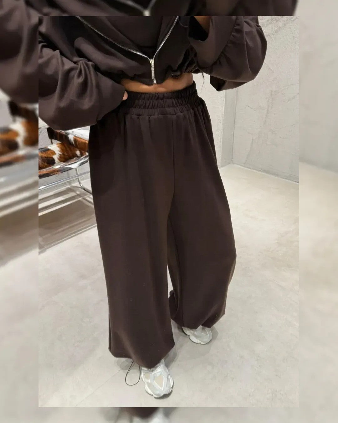 Set 3PC - Brown - front view