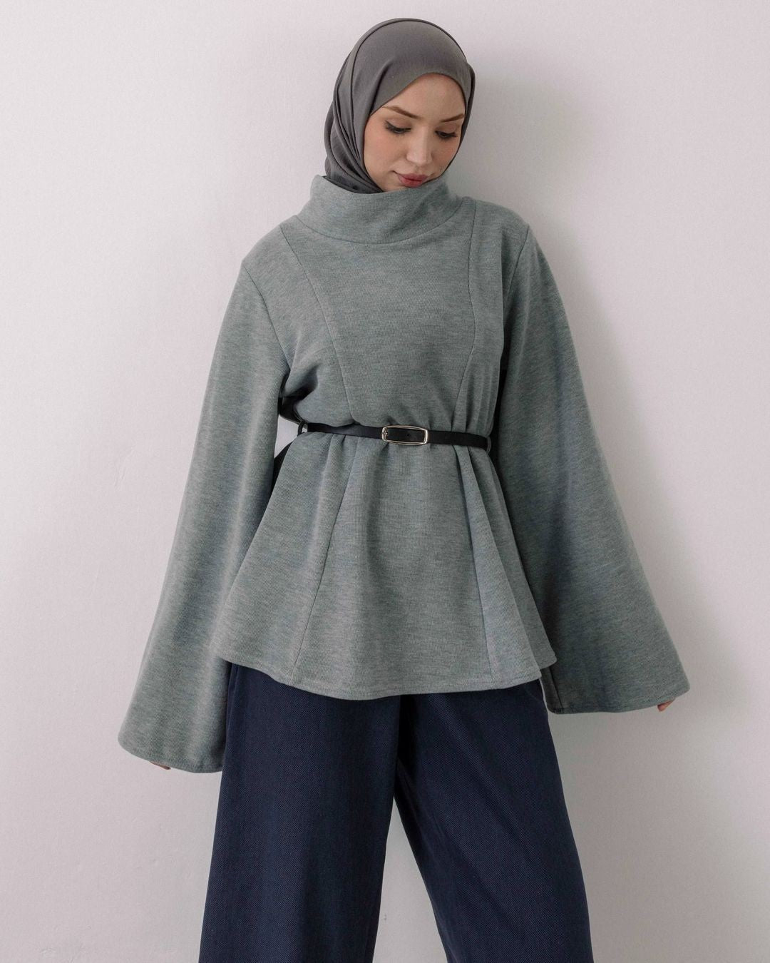 Top + Belt - front view