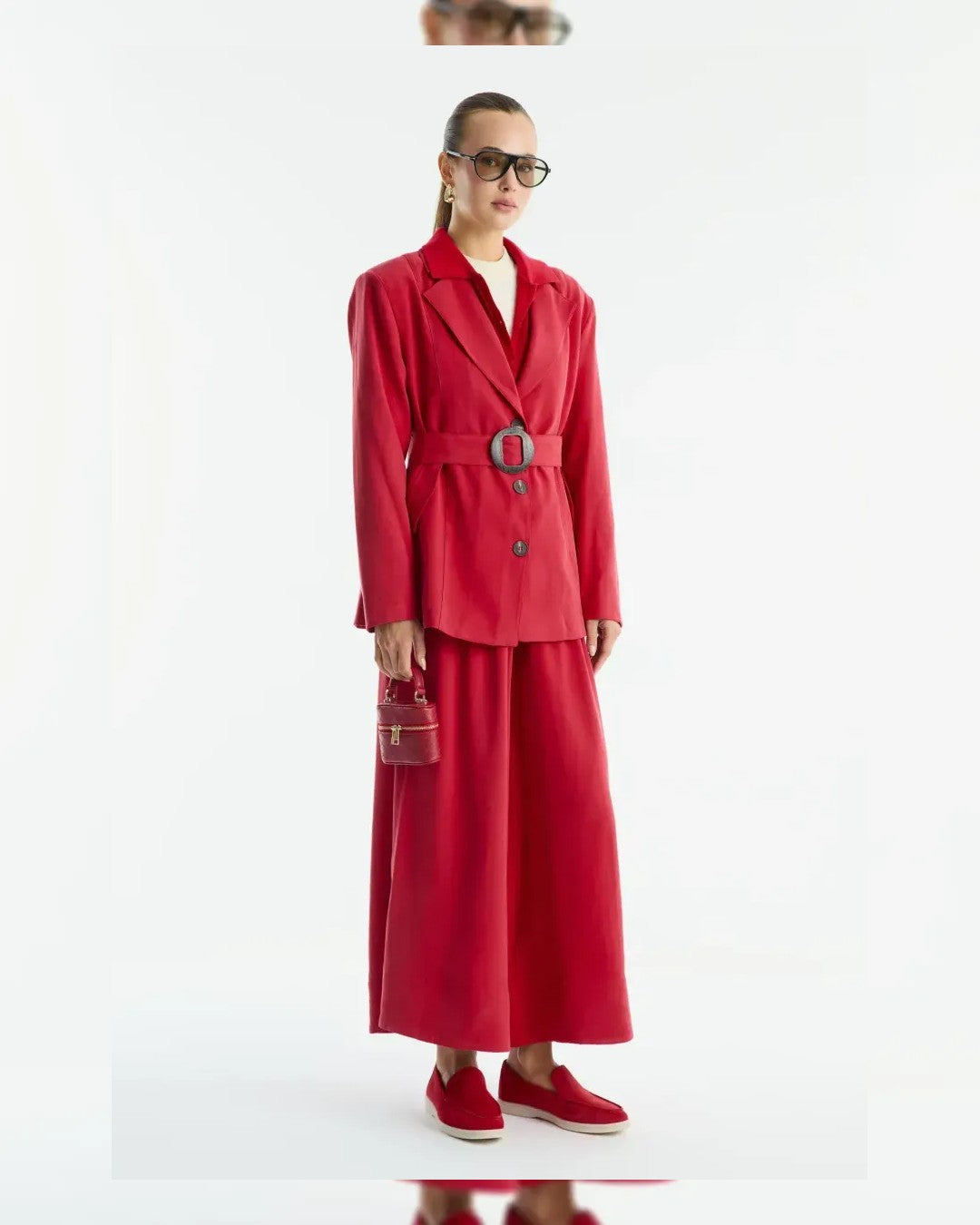 Two Piece Set + Belt - Red - three-quarter view