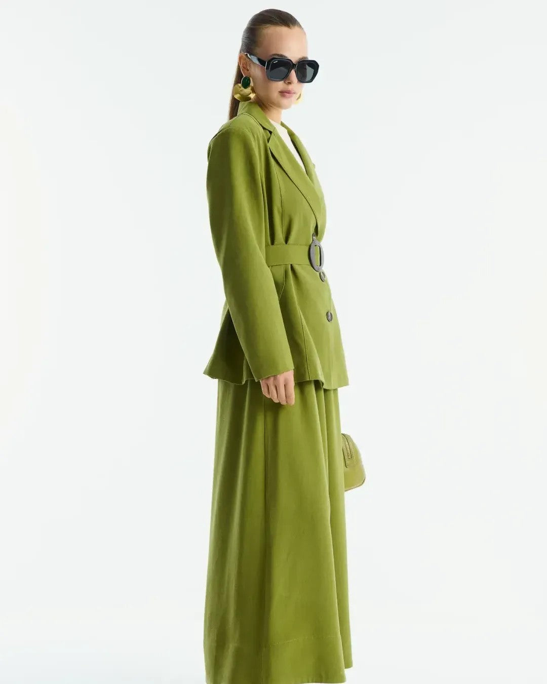 Two Piece Set + Belt - Dark Zeti - side view