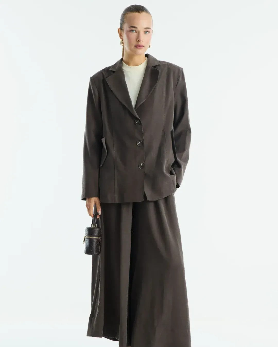 Two Piece Set + Belt - front view
