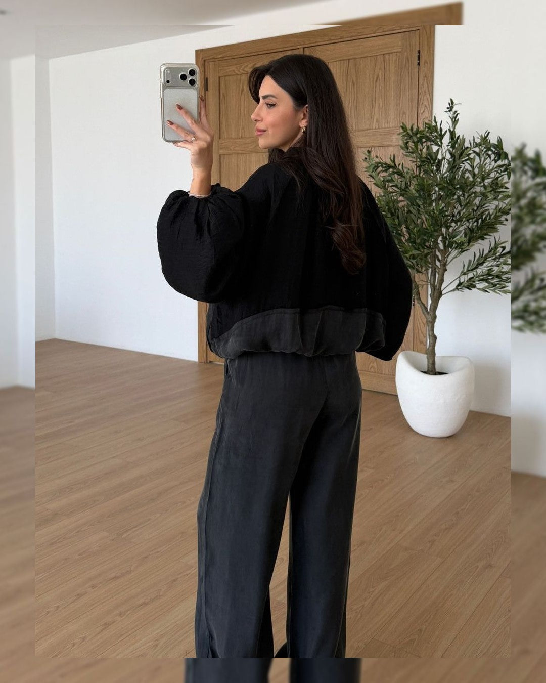 Two Piece Set - Black - three-quarter view
