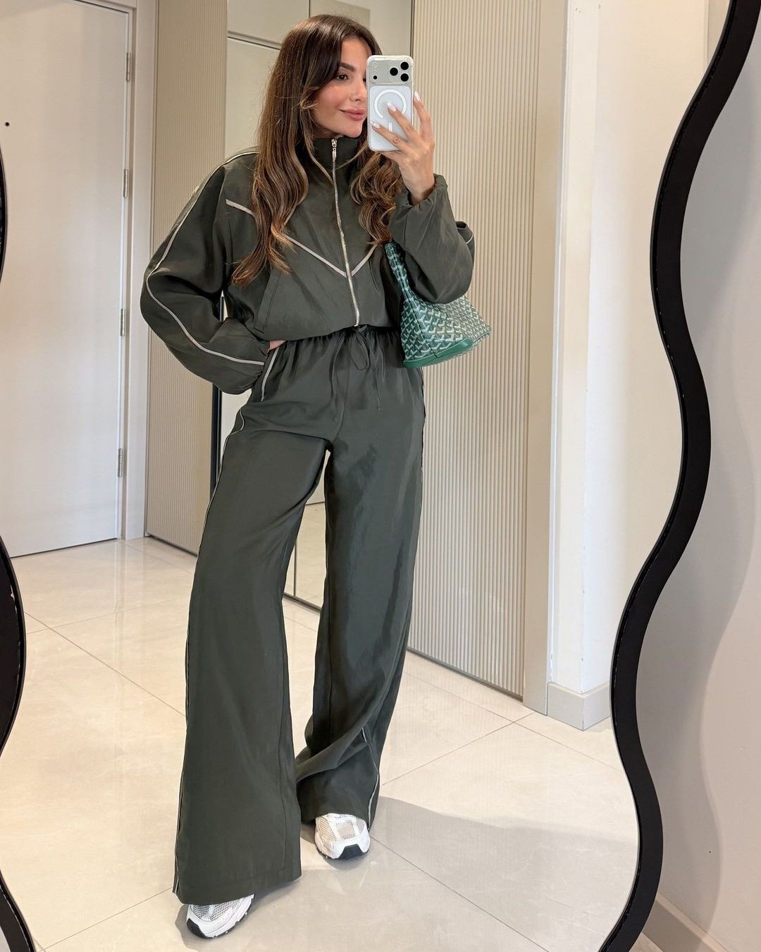 Two Piece Set - Zeti - front view