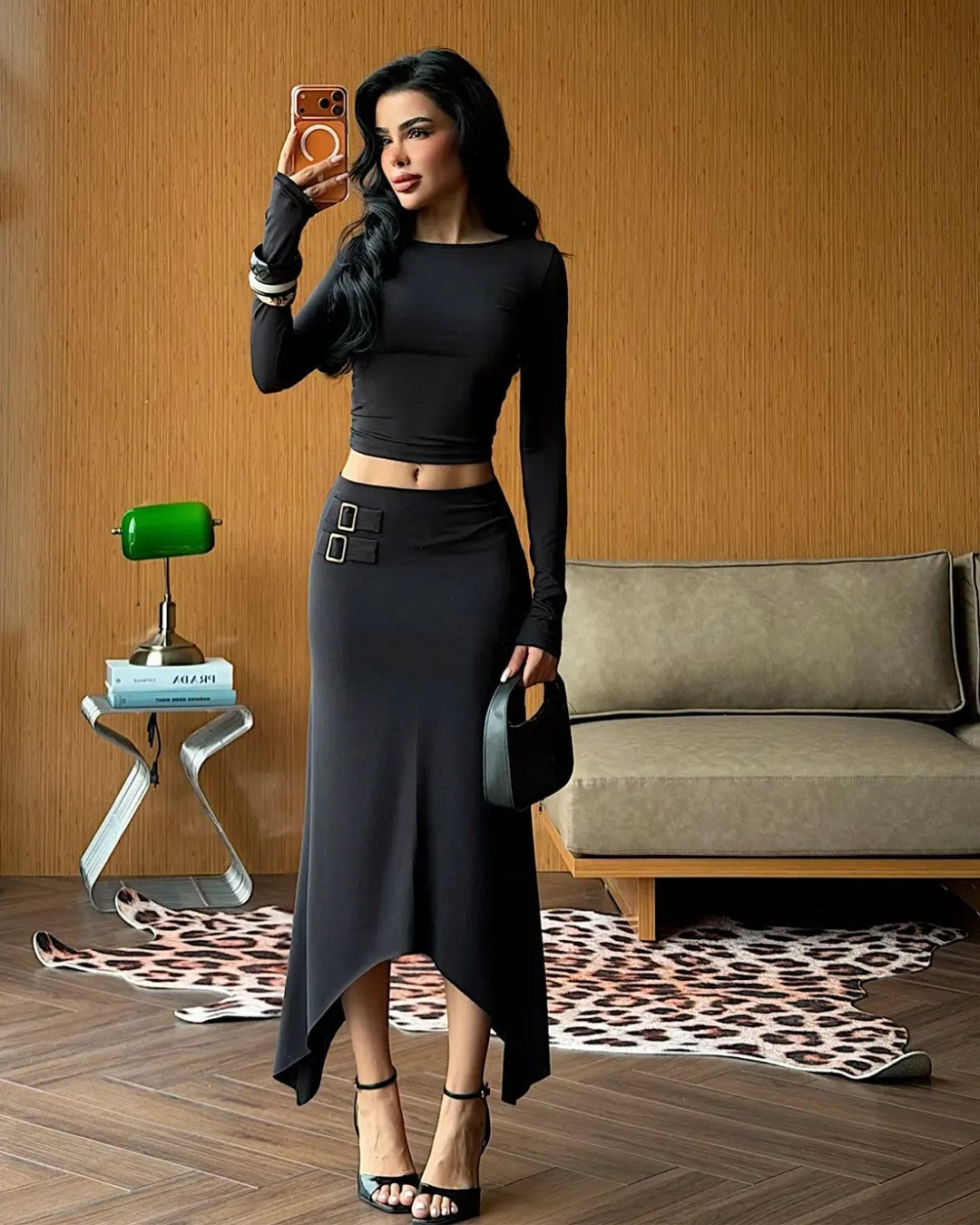Asymmetric Buckle Set