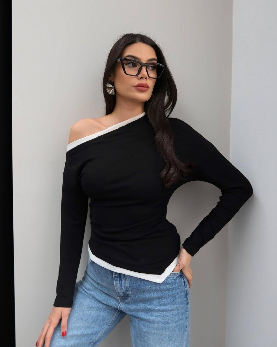Asymmetric Off-Shoulder Top