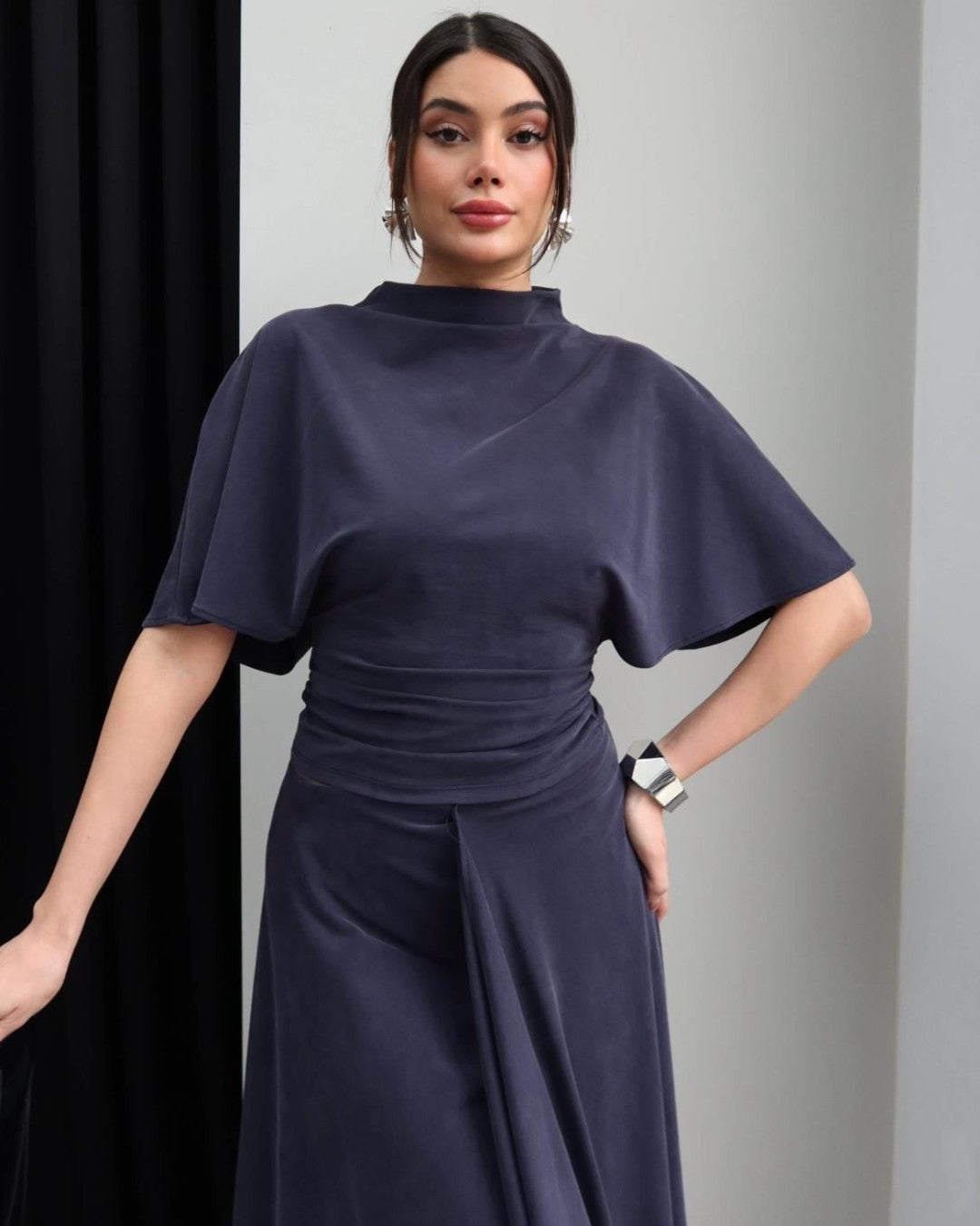 Asymmetric Ruffle Flow Set