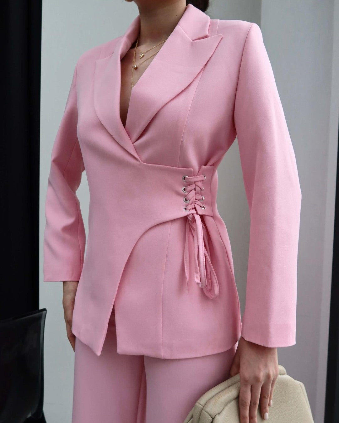 Atelier Muse Suit