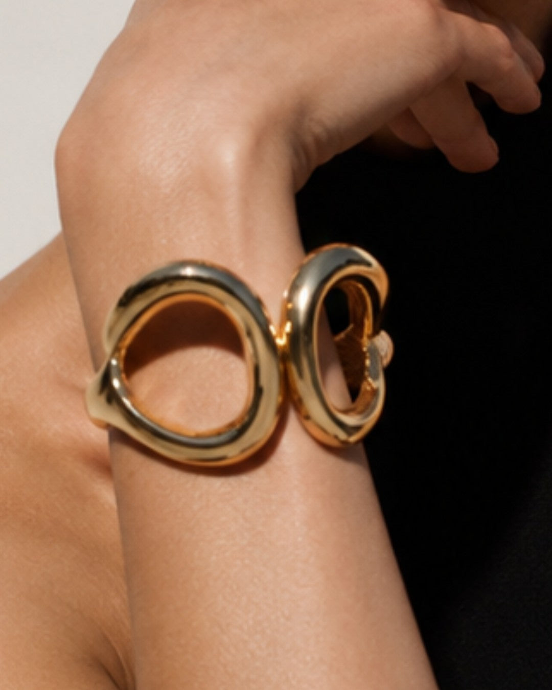Eclipse Gold Cuff