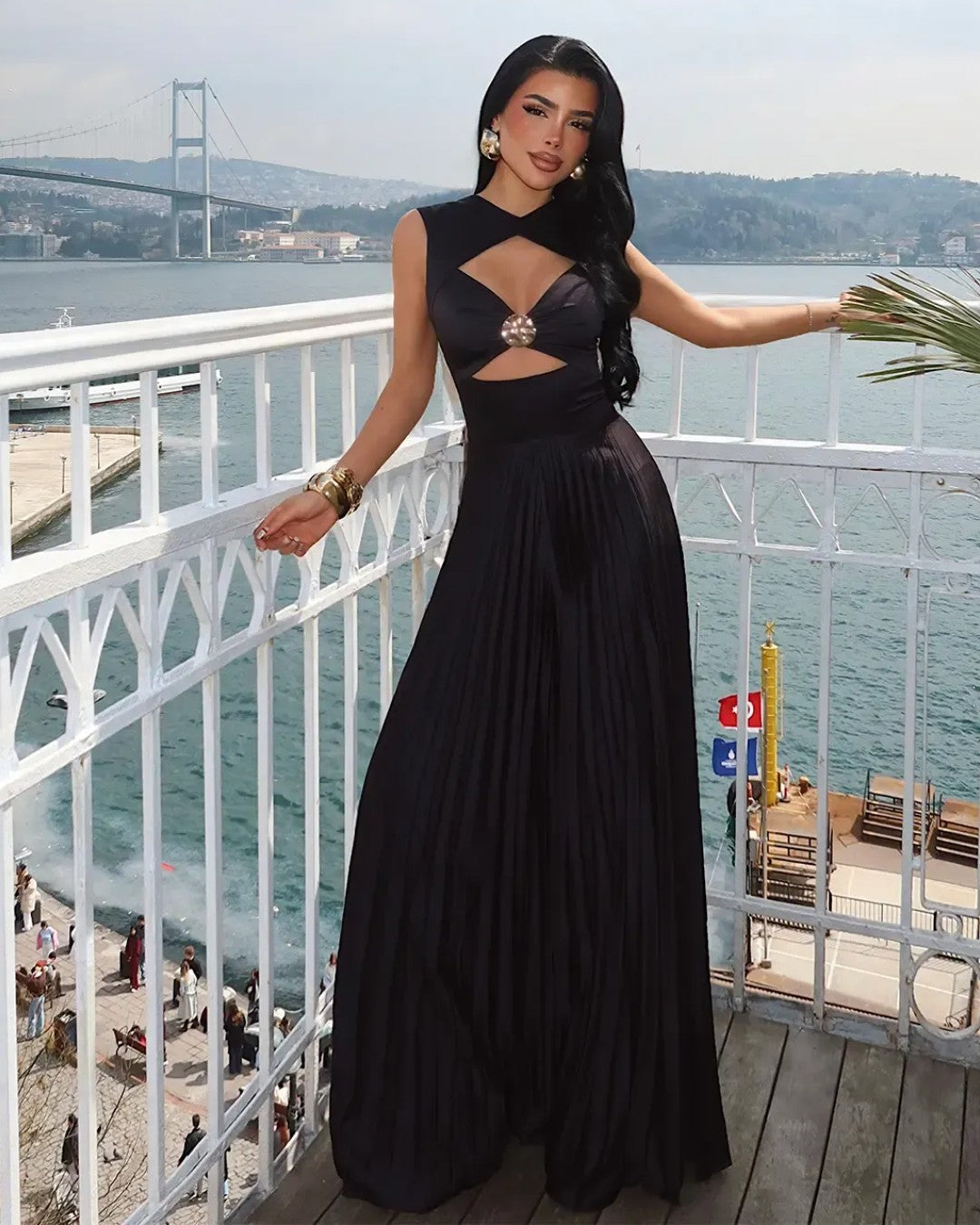 Elegant Cut-Out Pleated Jumpsuit