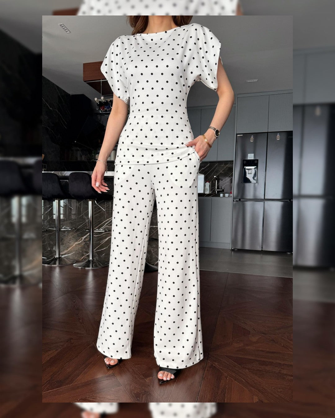 Elegant Ease Set