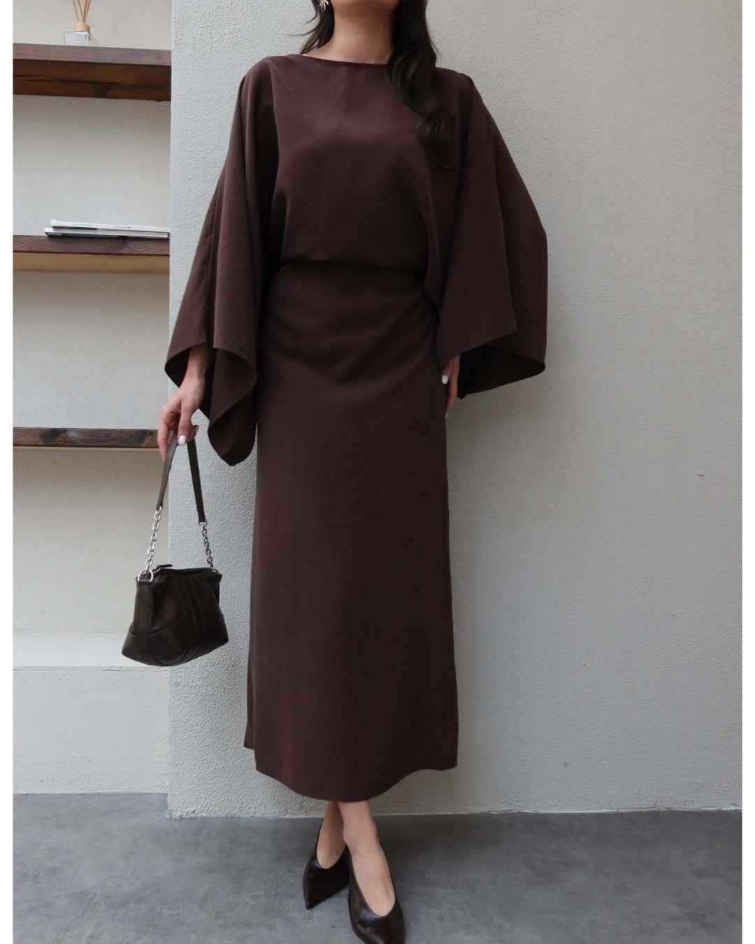 Elegant Flow Sleeve Dress