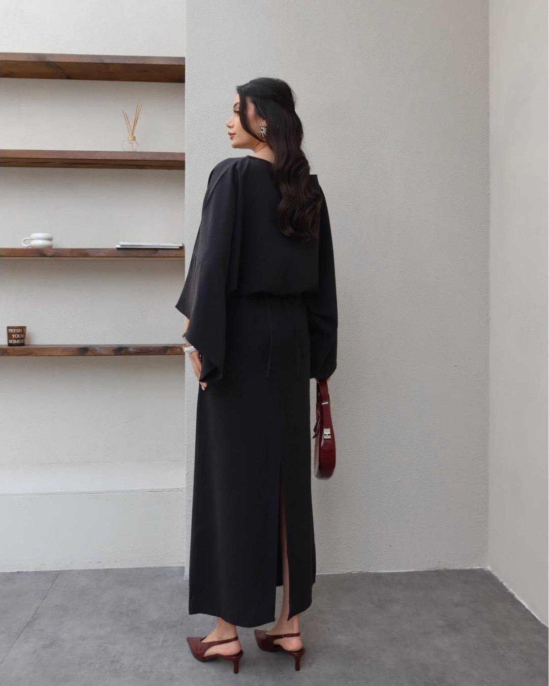 Elegant Flow Sleeve Dress