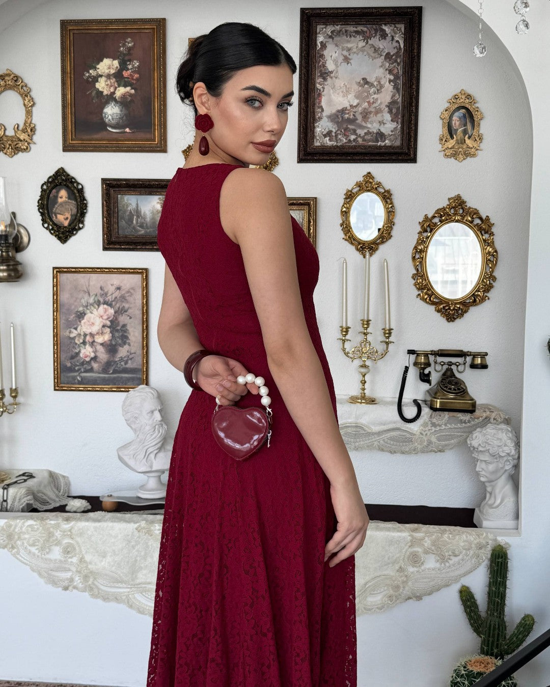 Elegant Waistline Lace Dress