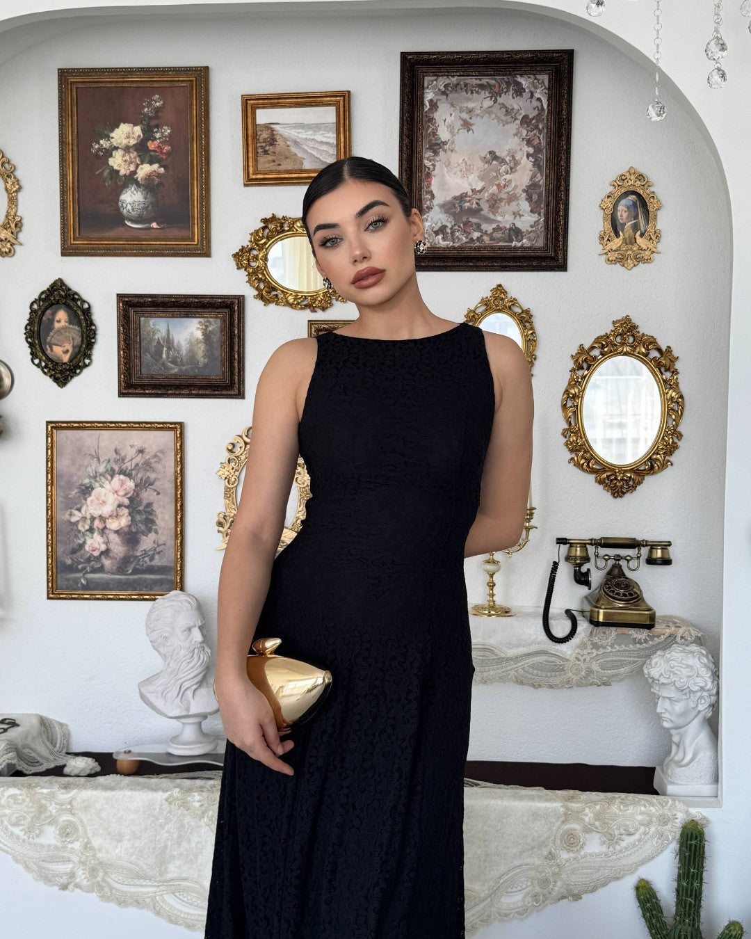 Elegant Waistline Lace Dress